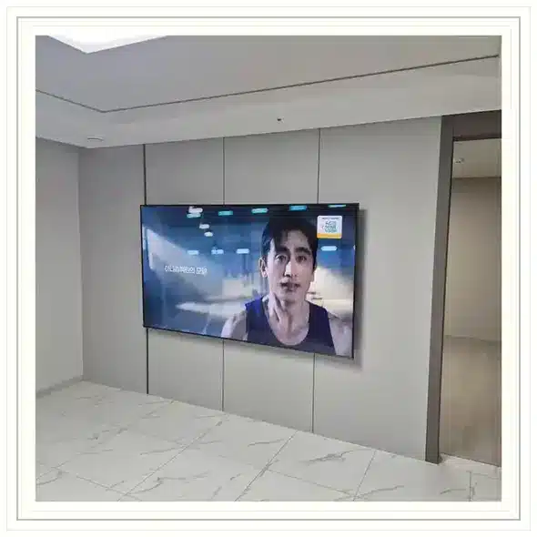 벽걸이TV 설치 상담용 거실 참고 사진 100