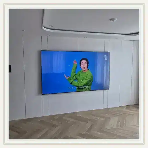 벽걸이TV 설치 상담용 거실 참고 사진 242